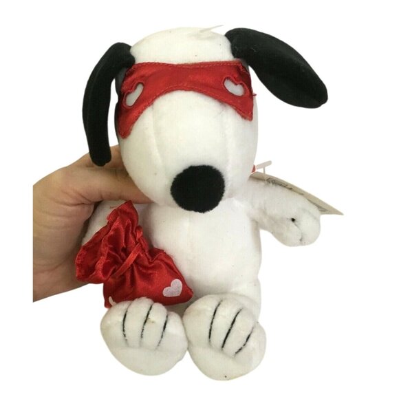 HEART STEALER! Snoopy Plush w/ mask & Bag w/tags Sunglasses Hallmark - Picture 2 of 7